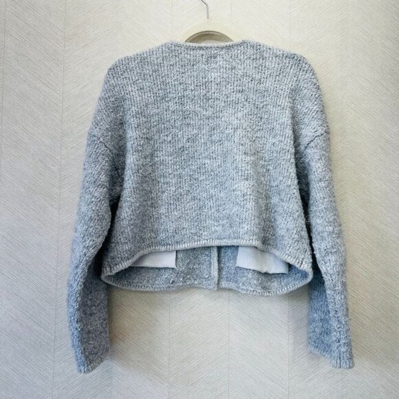 GAP Light Heather Grey Boucle Cropped Sweater Womens Size M Petite - Picture 11 of 14